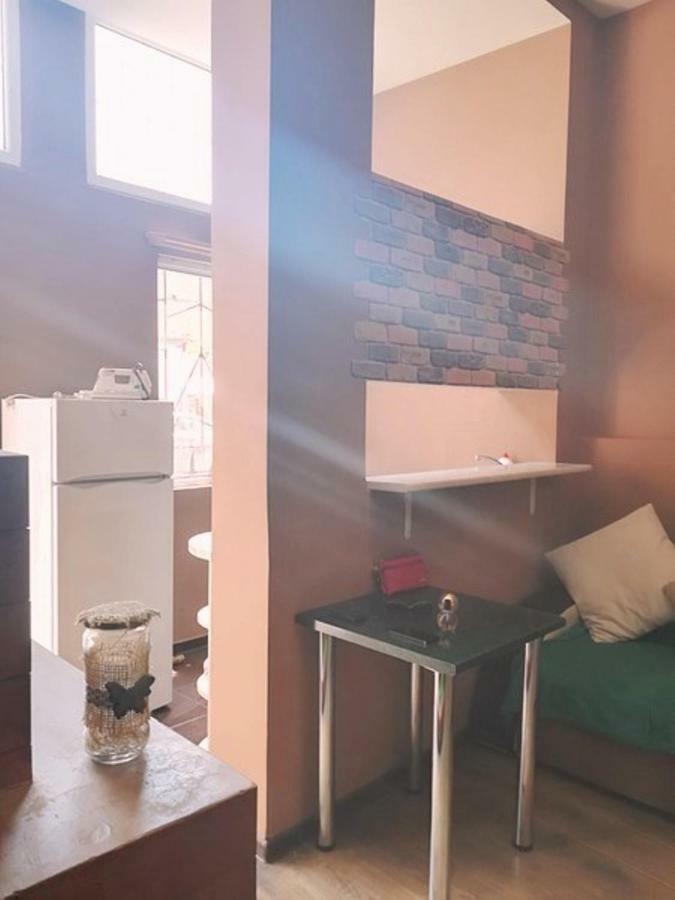 Birdhome In Tbilisi Eksteriør bilde